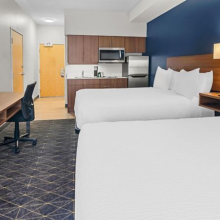 Park Inn By Radisson, كيلوانا المظهر الخارجي الصورة