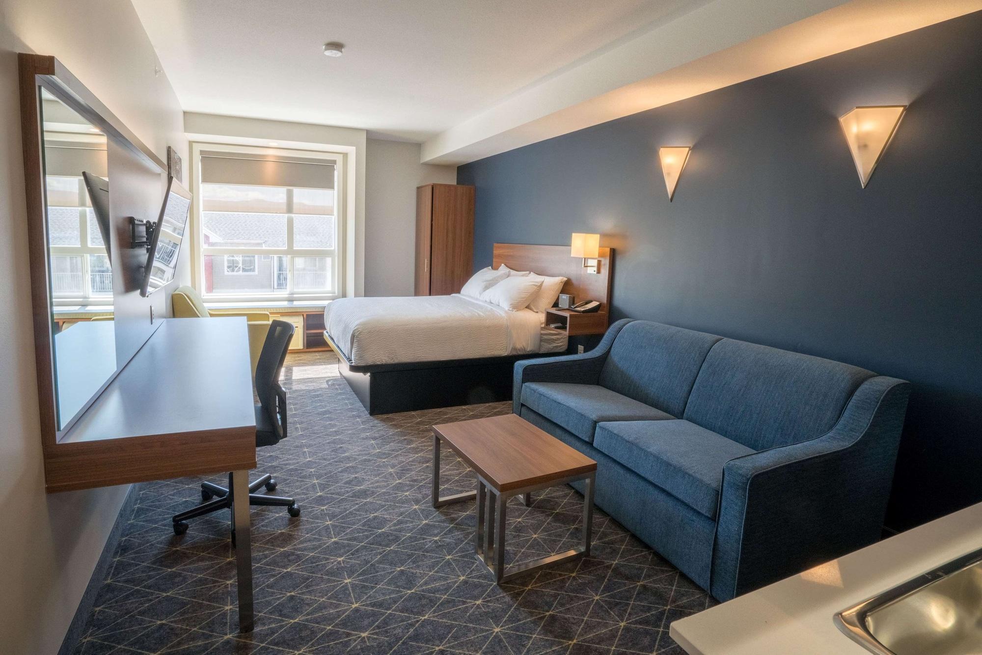 Park Inn By Radisson, كيلوانا المظهر الخارجي الصورة